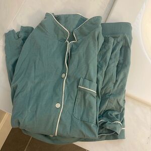 Adorable and soft barely worn LL bean shorts and t shirt Jammie’s set